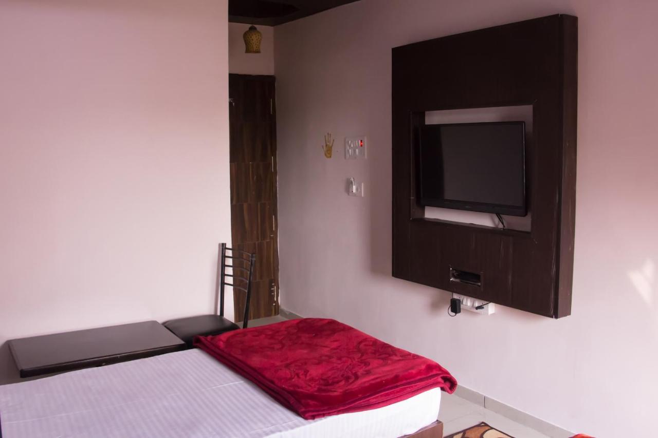 Hotel Shree Palace And Restaurant Ratlam Экстерьер фото