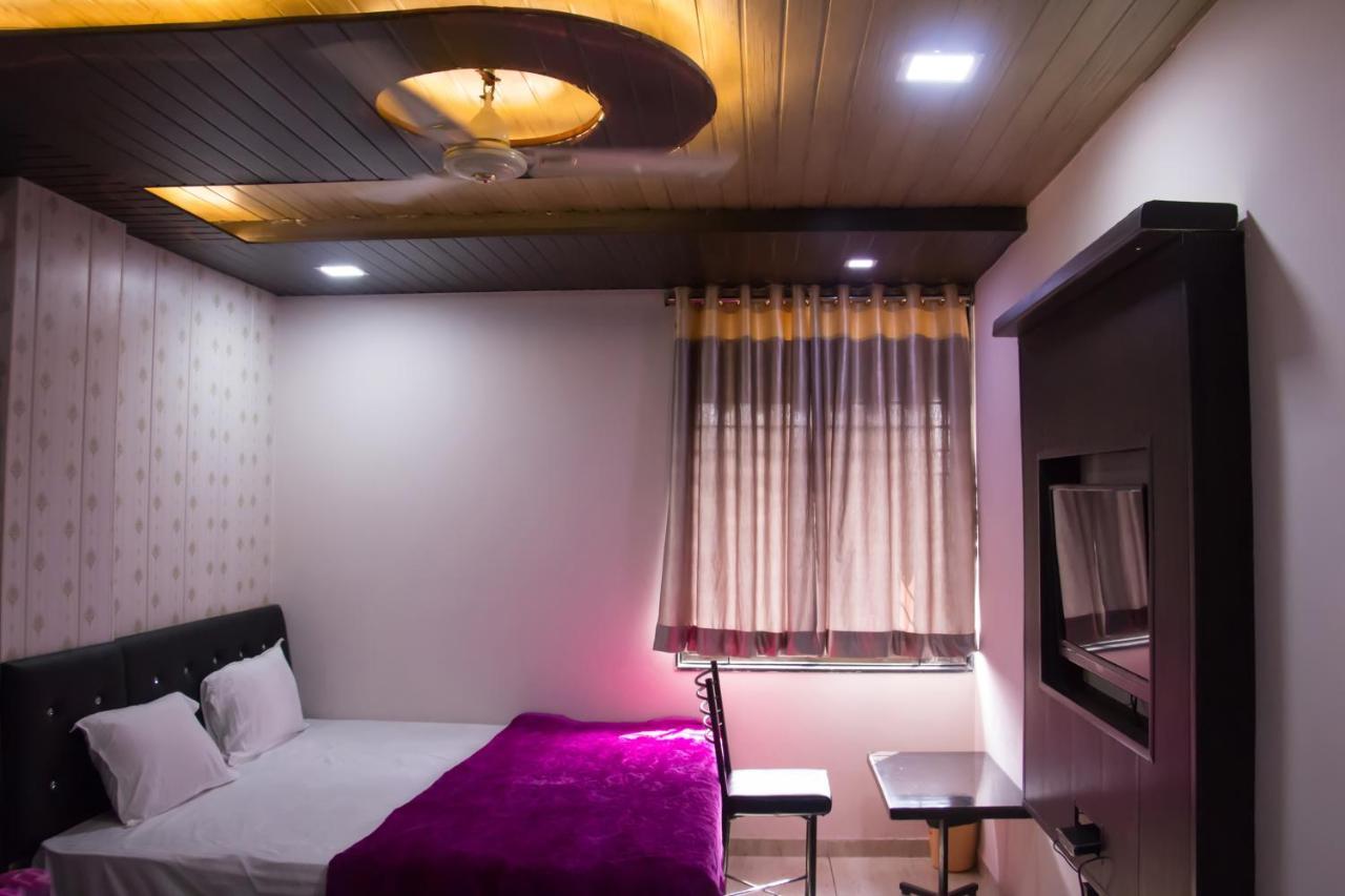 Hotel Shree Palace And Restaurant Ratlam Экстерьер фото